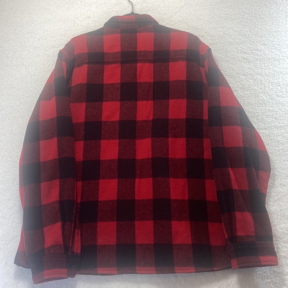 Old Navy insulated button down. Red and Black checked in nice condition. - Picture 4 of 9